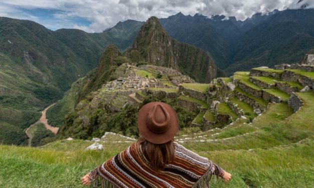 La influencer Paloma García Cuanda, nos traslada a Machu Picchu, el mejor destino del mundo