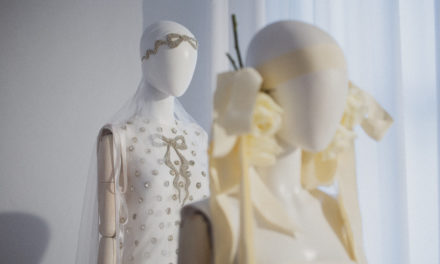Juan Vidal presentó su primera colección nupcial en una exposición efímera de vestidos de novia