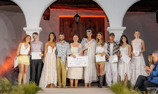 Natalia Martínez, ganadora del concurso nacional de nuevos talentos de la moda Futur Adlib 2025