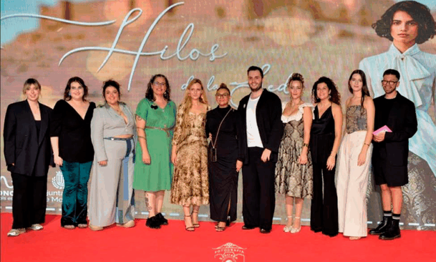 Éxito absoluto en la II Gala de Hilos de la Seda: Moncada se consolida como epicentro de la moda emergente valenciana.