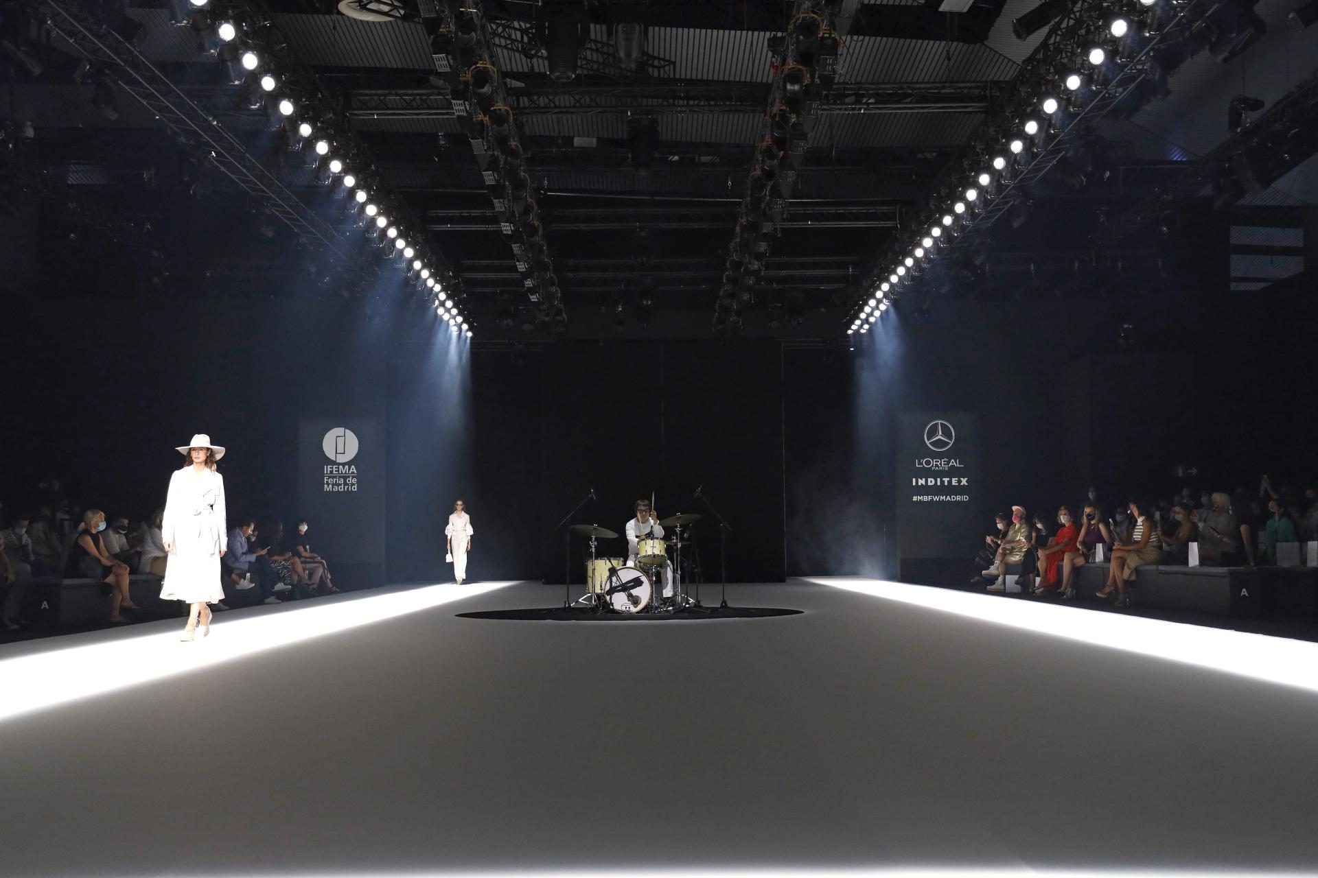 Mar de Frades vino oficial en la 74º edición de Mercedes-Benz Fashion Week Madrid