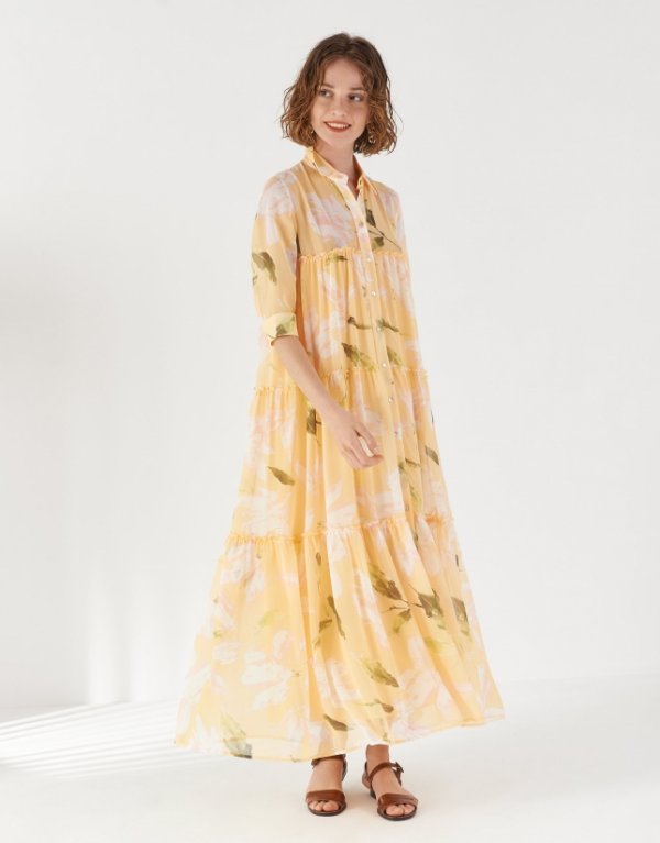 La prenda estrella del verano es el vestido en la colección Roberto Verino para la temporada estival